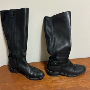 Vaneli 7M black tall leather boots. The back is a soft stretchable fabric.